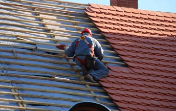 roof tiles Whiteoak Green, Oxfordshire
